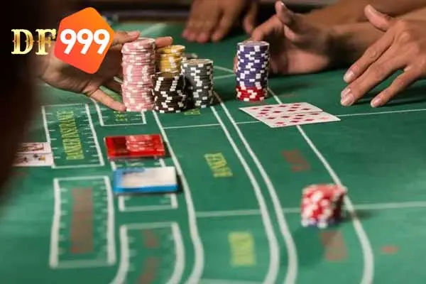 Quy luật chơi Baccarat là gì? Giải đáp chi tiết